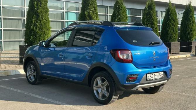 Renault Sandero II Рестайлинг с пробегом 2019 года, цена 1 189 000 рублей, 53937 км, хэтчбек, Автокод Объявления