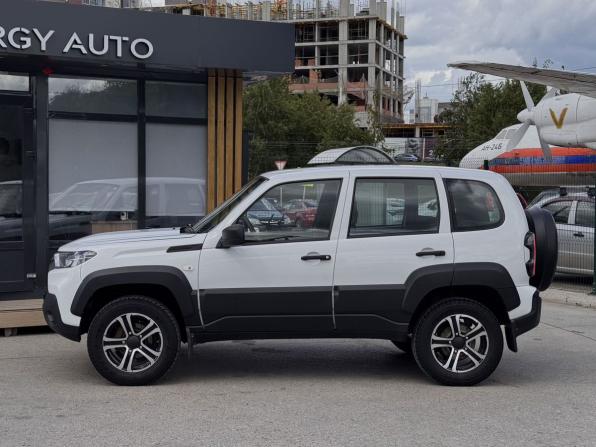 Lada (ВАЗ) Niva Travel I с пробегом 2023 года, цена 910 000 рублей, 27020 км, внедорожник, Автокод Объявления