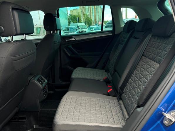 Volkswagen Tiguan II Рестайлинг с пробегом 2021 года, цена 3 632 400 рублей, 22362 км, внедорожник, Автокод Объявления
