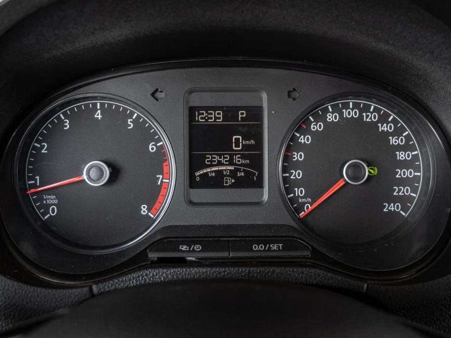 Volkswagen Polo V Рестайлинг Краснодар  - изображение 16