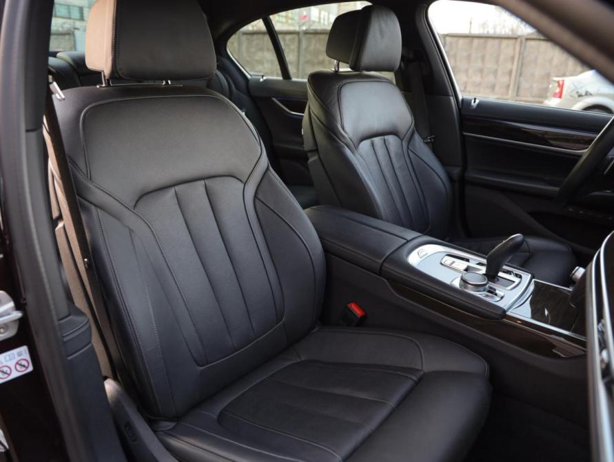 BMW 7 серии VI (G11/G12) Рестайлинг Санкт-Петербург  - изображение 32