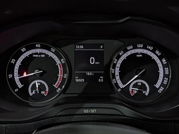 Skoda Karoq I с пробегом 2020 года, цена 2 460 000 рублей, 56926 км, внедорожник, Автокод Объявления