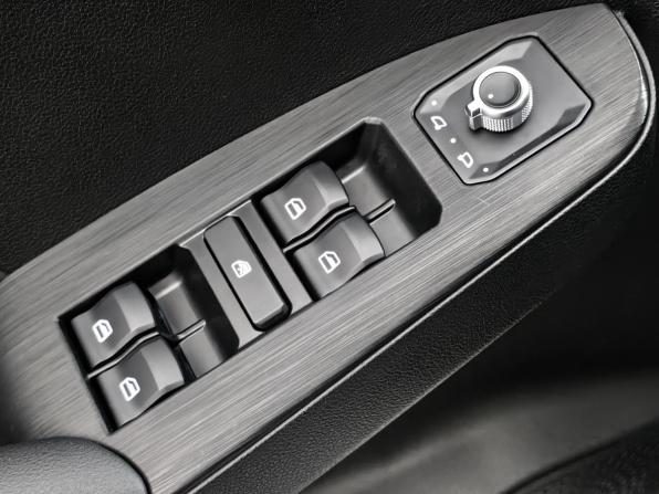 Haval Jolion I Рестайлинг с пробегом 2024 года, цена 2 035 000 рублей, 27560 км, внедорожник, Автокод Объявления