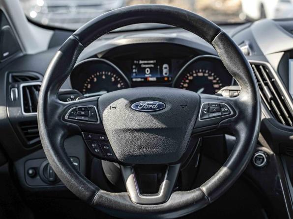 Ford Kuga II Рестайлинг с пробегом 2017 года, цена 1 312 000 рублей, 161527 км, внедорожник, Автокод Объявления