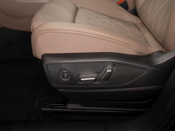 Audi Q5 III с пробегом 2026 года, цена 6 160 000 рублей, 11 км, внедорожник, Автокод Объявления