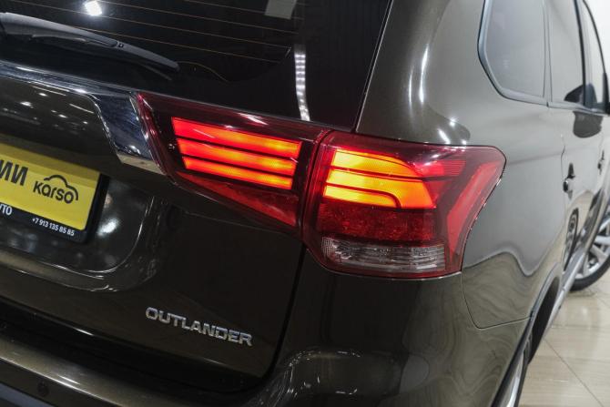 Mitsubishi Outlander III Рестайлинг 2 с пробегом 2015 года, цена 1 599 000 рублей, 166000 км, внедорожник, Автокод Объявления