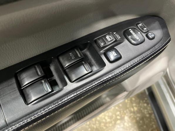 Subaru Forester II Рестайлинг с пробегом 2006 года, цена 1 090 000 рублей, 298000 км, внедорожник, Автокод Объявления