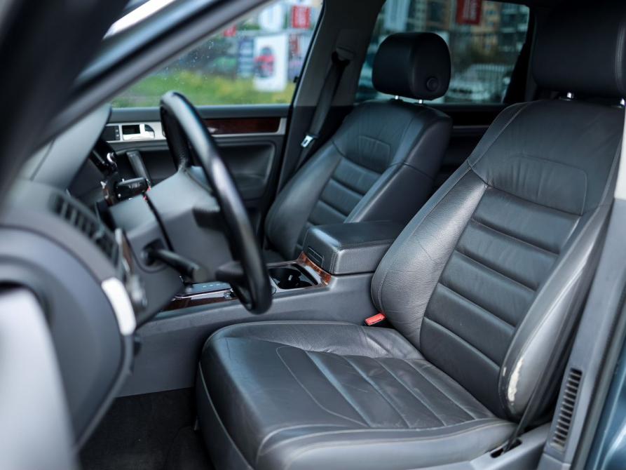 Volkswagen Touareg I Рестайлинг Ижевск  - изображение 11