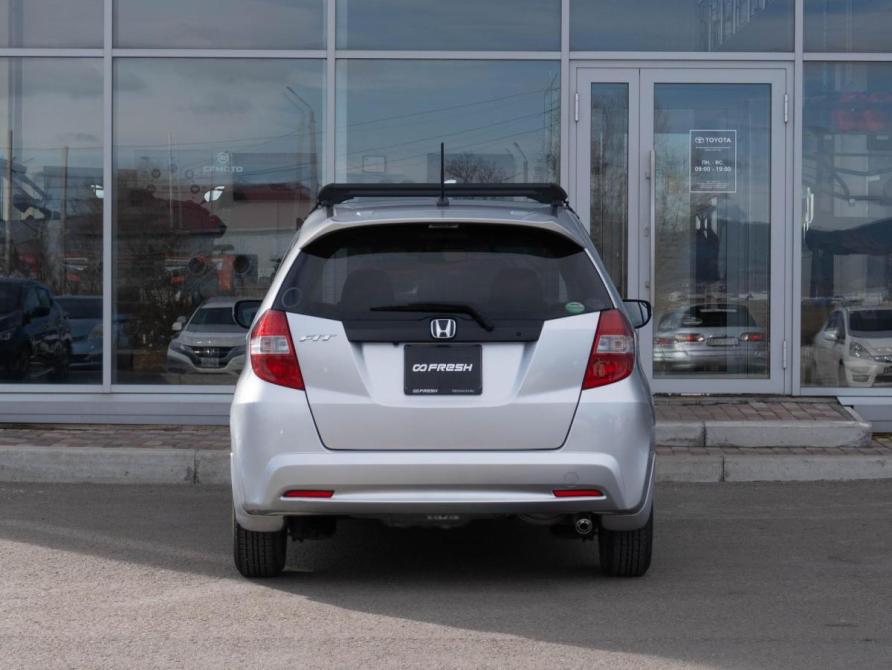 Honda Fit II Улан-Удэ  - изображение 4