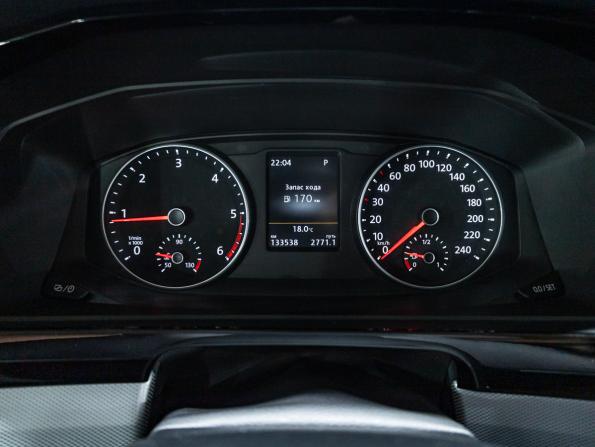 Volkswagen Caravelle T6 с пробегом 2018 года, цена 3 520 900 рублей, 133521 км, минивэн, Автокод Объявления