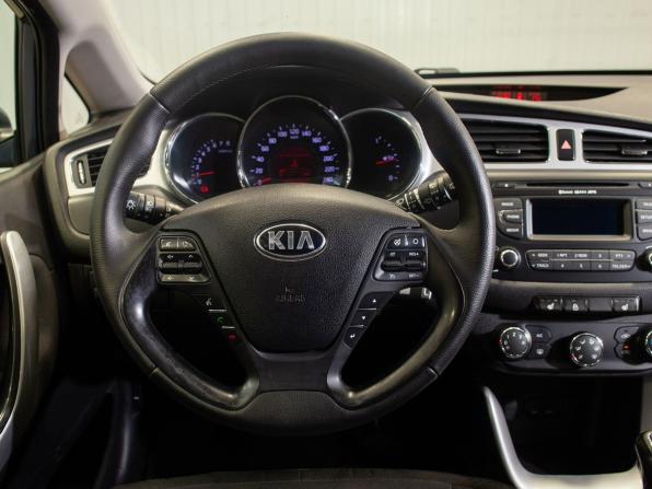 Kia Ceed II с пробегом 2014 года, цена 935 000 рублей, 183210 км, хэтчбек, Автокод Объявления