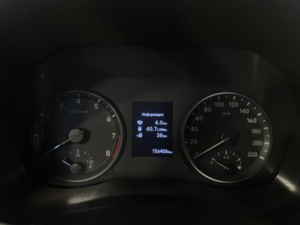 Hyundai Solaris II с пробегом 2018 года, цена 1 270 000 рублей, 156400 км, седан, Автокод Объявления