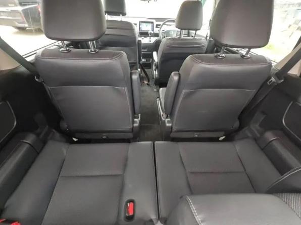 Honda Freed II Рестайлинг с пробегом 2023 года, цена 1 690 000 рублей, 40000 км, компактвэн, Автокод Объявления