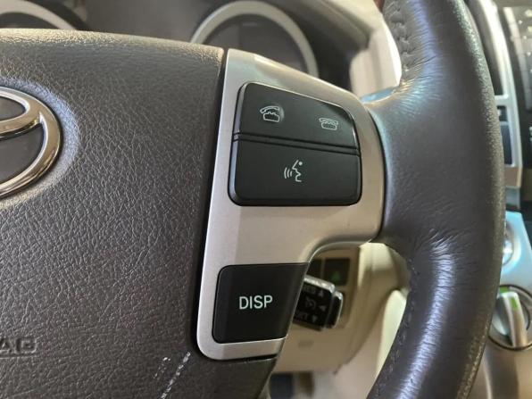 Toyota Land Cruiser 200 Series Рестайлинг 1 с пробегом 2012 года, цена 3 999 000 рублей, 244000 км, внедорожник, Автокод Объявления