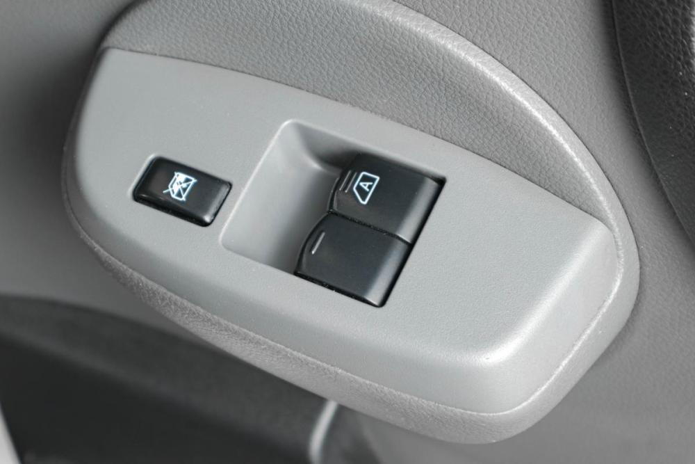 Nissan NV200 Тюмень  - изображение 17