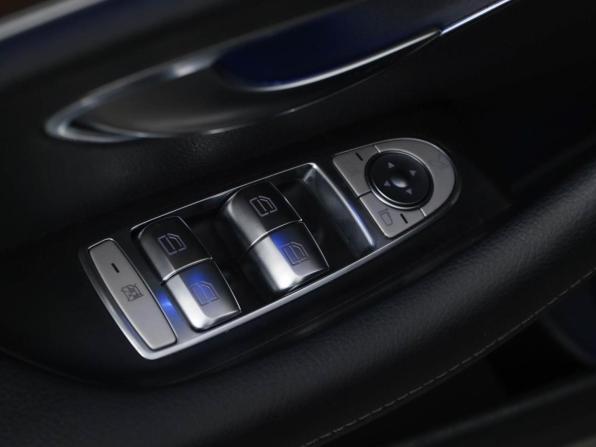 Mercedes-Benz E-Класс V (W213 S213 C238) с пробегом 2018 года, цена 3 049 777 рублей, 161255 км, седан, Автокод Объявления