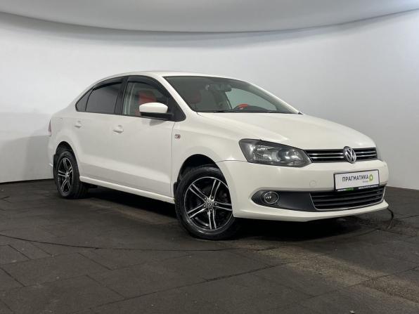 Volkswagen Polo V с пробегом 2013 года, цена 699 900 рублей, 179000 км, седан, Автокод Объявления