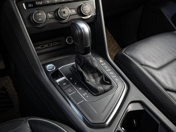 Volkswagen Tiguan II с пробегом 2020 года, цена 3 340 000 рублей, 89955 км, внедорожник, Автокод Объявления