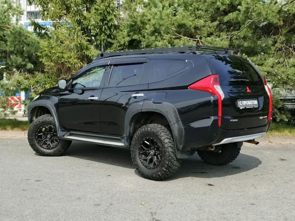 Mitsubishi Pajero Sport III с пробегом 2016 года, цена 2 560 000 рублей, 215605 км, внедорожник, Автокод Объявления