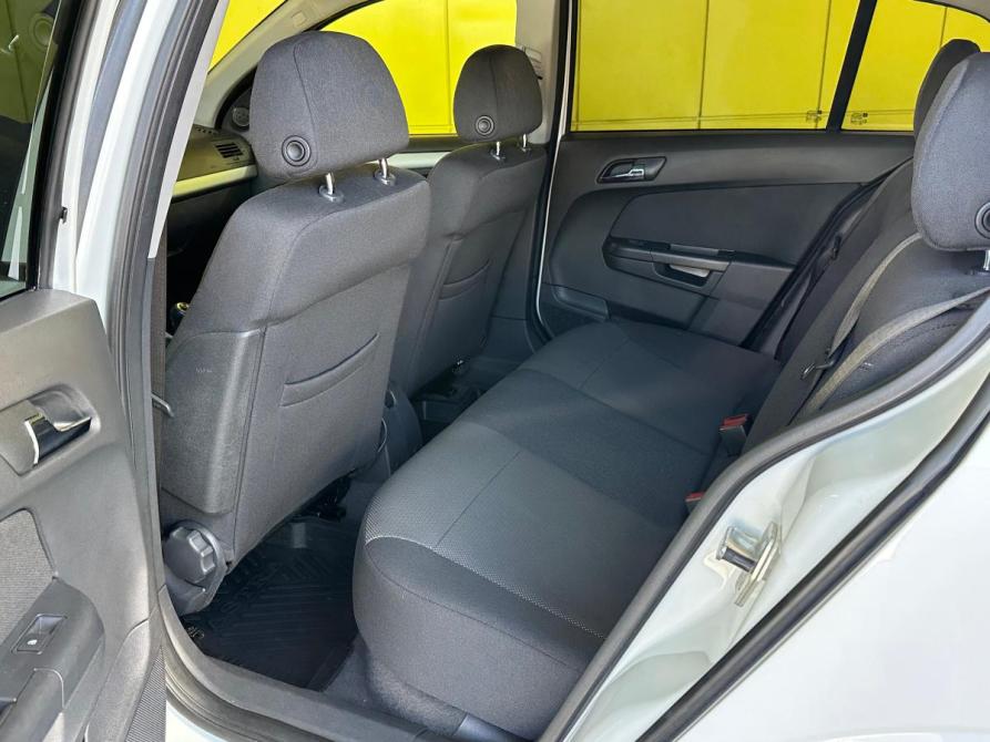 Opel Astra H Рестайлинг Ижевск  - изображение 17