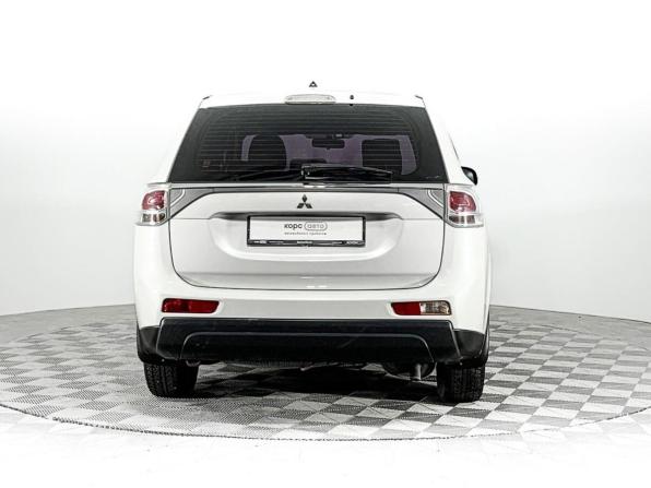 Mitsubishi Outlander III с пробегом 2013 года, цена 1 204 000 рублей, 229300 км, внедорожник, Автокод Объявления
