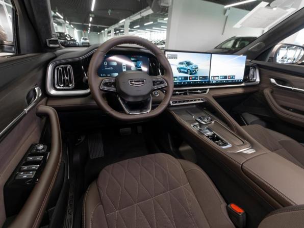 Geely Monjaro I Рестайлинг 2 с пробегом 2026 года, цена 4 300 000 рублей, 20 км, внедорожник, Автокод Объявления
