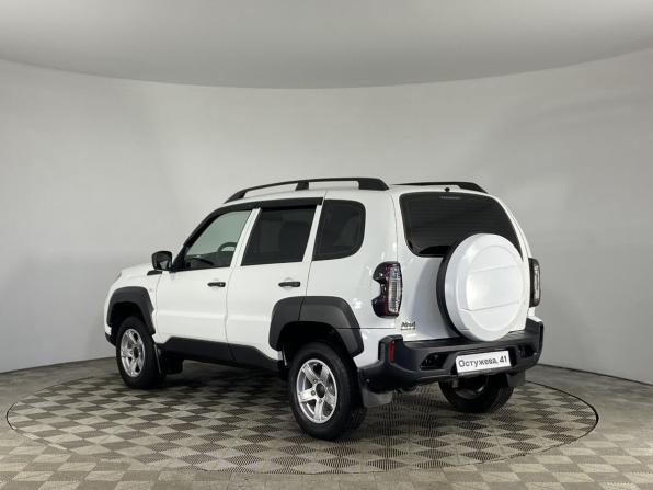 Lada (ВАЗ) Niva Travel I с пробегом 2022 года, цена 920 000 рублей, 32282 км, внедорожник, Автокод Объявления