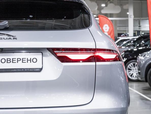 Jaguar F-Pace I Рестайлинг с пробегом 2022 года, цена 5 999 700 рублей, 38000 км, внедорожник, Автокод Объявления
