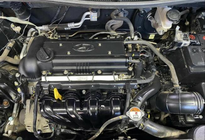 Hyundai Solaris I Рестайлинг с пробегом 2015 года, цена 733 317 рублей, 187082 км, хэтчбек, Автокод Объявления
