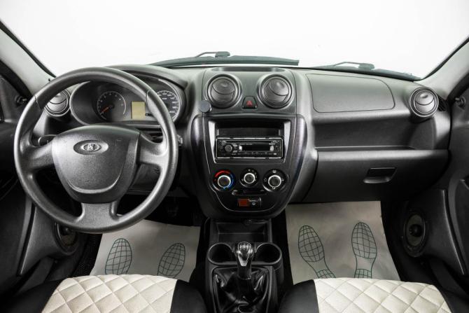 Lada (ВАЗ) Granta I с пробегом 2014 года, цена 379 000 рублей, 132125 км, седан, Автокод Объявления