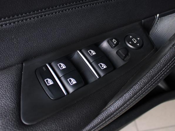 BMW 5 серии VII (G30/G31/G38) с пробегом 2017 года, цена 3 050 000 рублей, 89845 км, седан, Автокод Объявления
