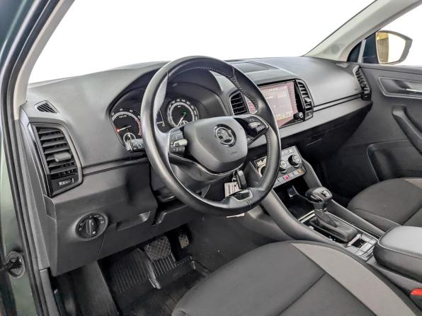Skoda Karoq I с пробегом 2021 года, цена 2 590 000 рублей, 67720 км, внедорожник, Автокод Объявления