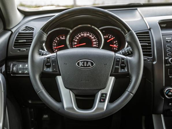 Kia Sorento II с пробегом 2010 года, цена 1 598 000 рублей, 172510 км, внедорожник, Автокод Объявления