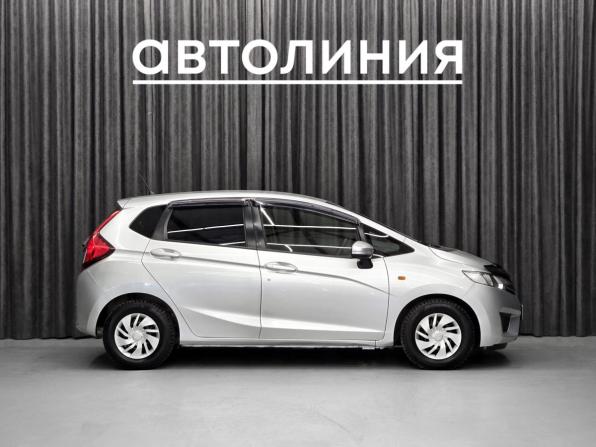 Honda Fit III с пробегом 2014 года, цена 929 000 рублей, 116000 км, хэтчбек, Автокод Объявления