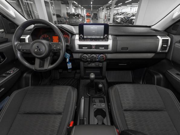 Mitsubishi L200 VI с пробегом 2025 года, цена 4 700 000 рублей, 20 км, пикап, Автокод Объявления