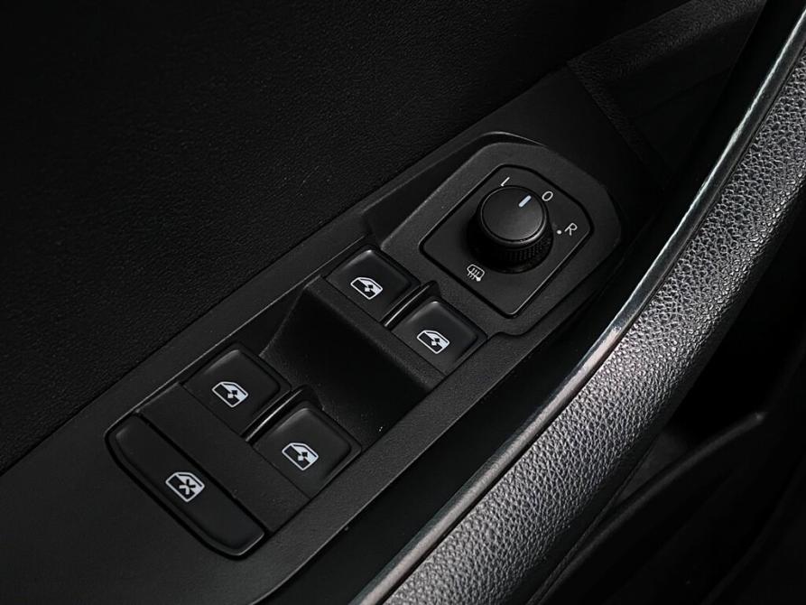 Skoda Karoq I Санкт-Петербург  - изображение 19
