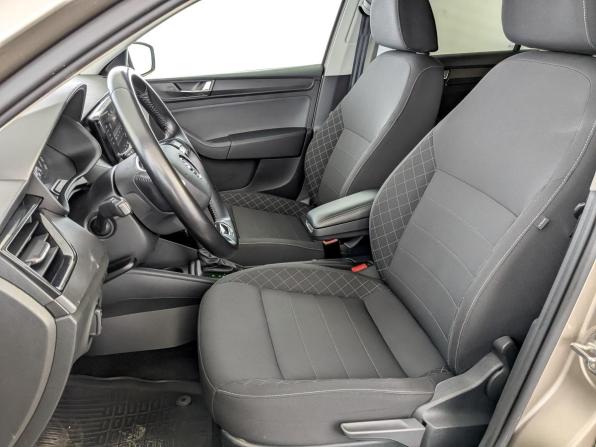 Skoda Rapid II с пробегом 2021 года, цена 1 820 000 рублей, 66516 км, лифтбек, Автокод Объявления