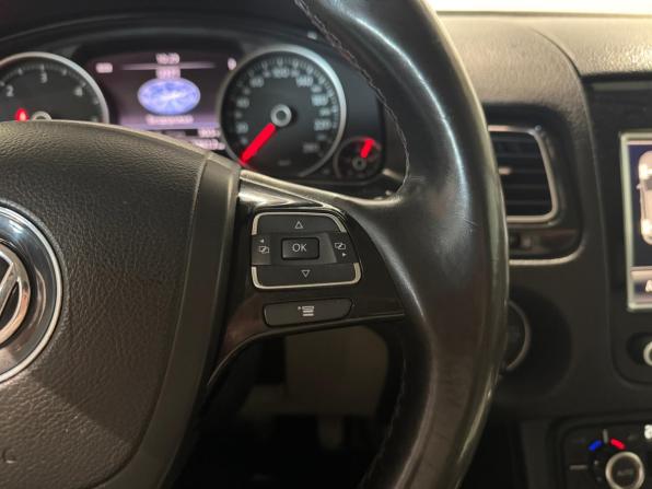 Volkswagen Touareg II с пробегом 2010 года, цена 1 745 000 рублей, 216001 км, внедорожник, Автокод Объявления