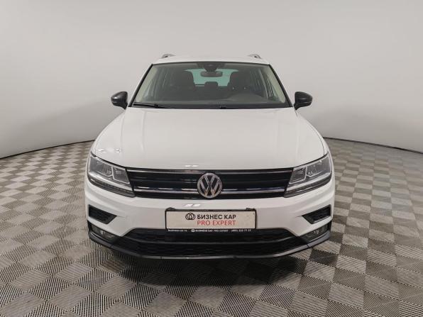 Volkswagen Tiguan II с пробегом 2020 года, цена 2 389 000 рублей, 114197 км, внедорожник, Автокод Объявления