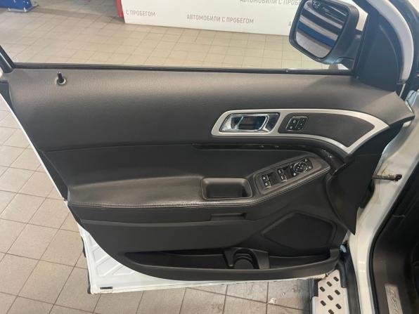 Ford Explorer V с пробегом 2013 года, цена 1 299 000 рублей, 303000 км, внедорожник, Автокод Объявления