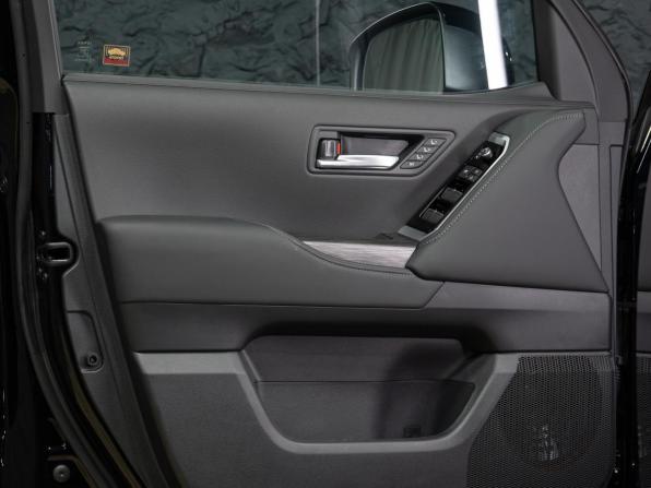 Новый Toyota Land Cruiser 300 Series 2026 года, цена 15 800 000 рублей, внедорожник, Автокод Объявления