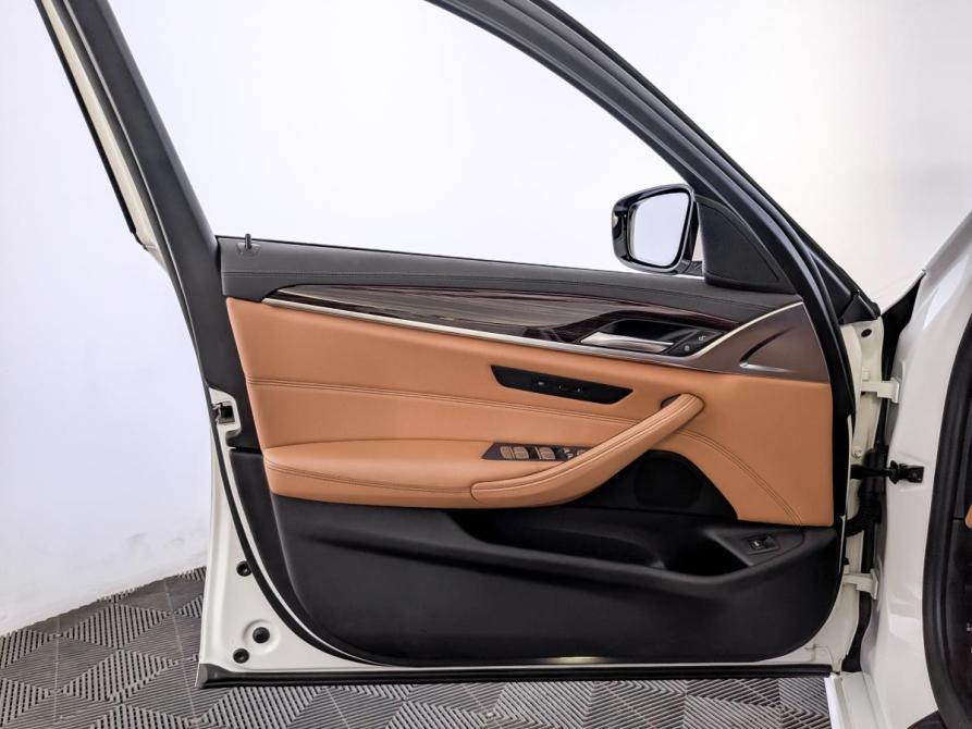 BMW 5 серии VII (G30/G31/G38) Рестайлинг Москва  - изображение 19