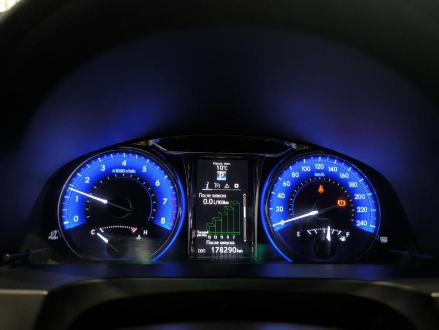 Toyota Camry VII (XV50) Рестайлинг 2 Казань  - изображение 16