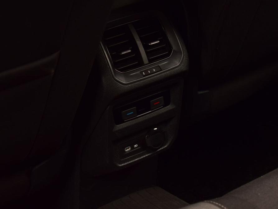 Volkswagen Tiguan II Рестайлинг Кемерово  - изображение 16