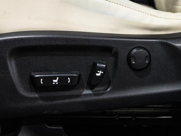 Lexus RX IV Рестайлинг с пробегом 2021 года, цена 4 500 000 рублей, 70467 км, внедорожник, Автокод Объявления