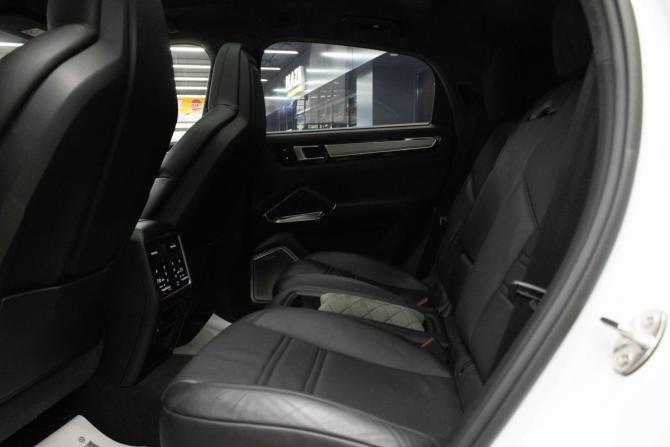 Porsche Cayenne III с пробегом 2019 года, цена 10 719 000 рублей, 64845 км, внедорожник, Автокод Объявления