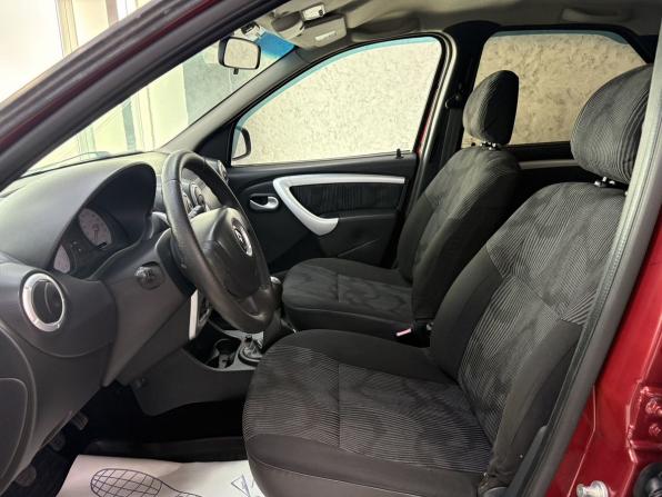 Renault Logan I Рестайлинг с пробегом 2011 года, цена 525 000 рублей, 189003 км, седан, Автокод Объявления