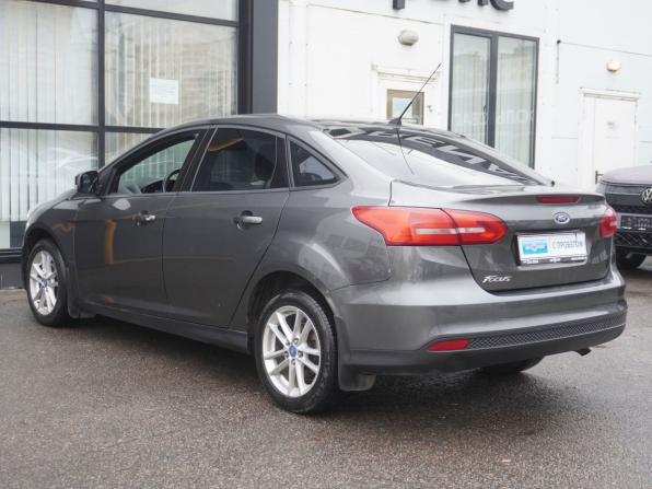 Ford Focus III Рестайлинг с пробегом 2015 года, цена 958 000 рублей, 264308 км, седан, Автокод Объявления