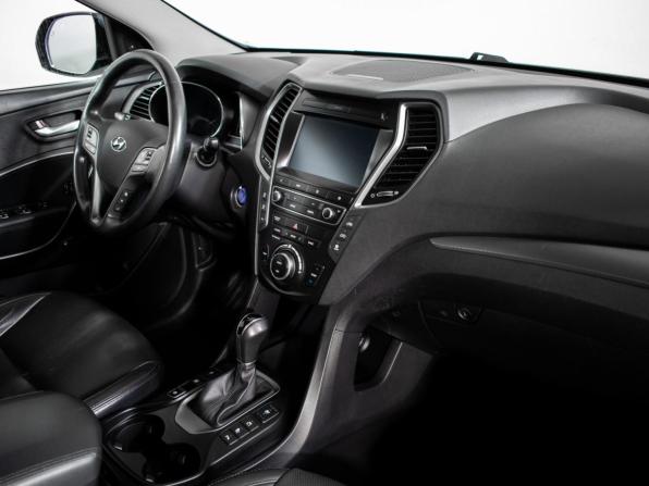 Hyundai Santa Fe III Рестайлинг с пробегом 2017 года, цена 2 225 000 рублей, 217327 км, внедорожник, Автокод Объявления