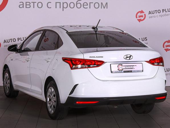Hyundai Solaris II с пробегом 2020 года, цена 1 380 000 рублей, 62850 км, седан, Автокод Объявления